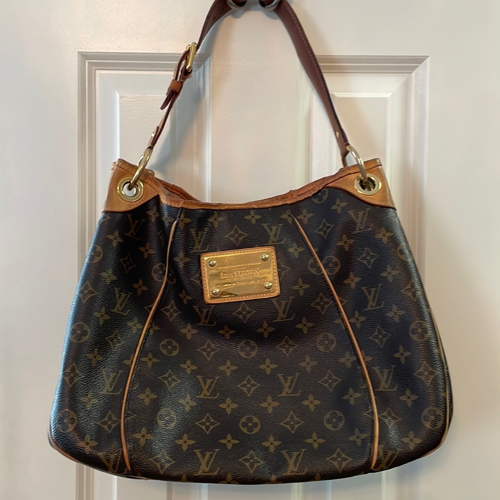 Louis Vuitton Galliera Handbag Monogram Canvas PM